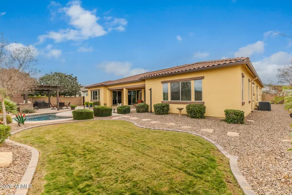 $1,100,000 | 2924 East Athena Avenue, Gilbert, AZ 85297