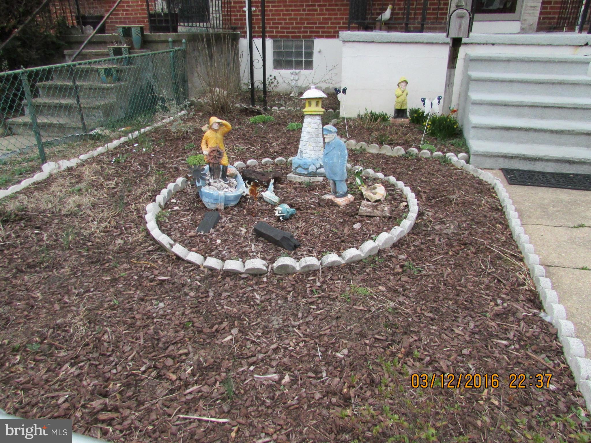 1925 Quentin Road Baltimore, MD 21222 - Photo 2 of 28