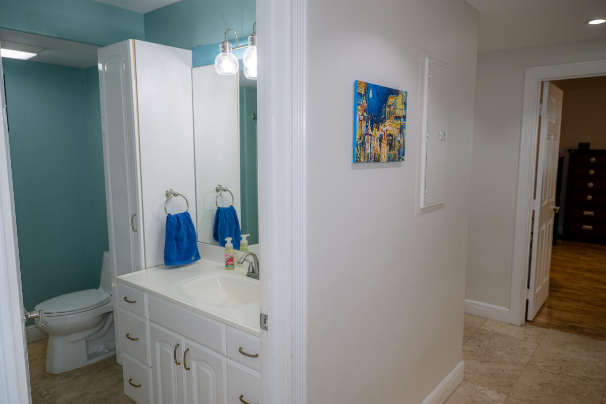 464 Lime Drive Key Largo, FL 33037 - Photo 30 of 96 a bathroom with a sink toilet and shower