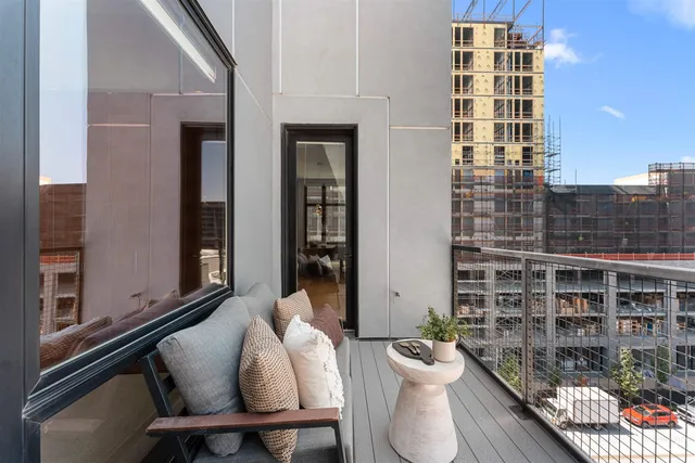 $1,850,000 | 119 South 10th Street, Unit 605, Boise, ID 83702