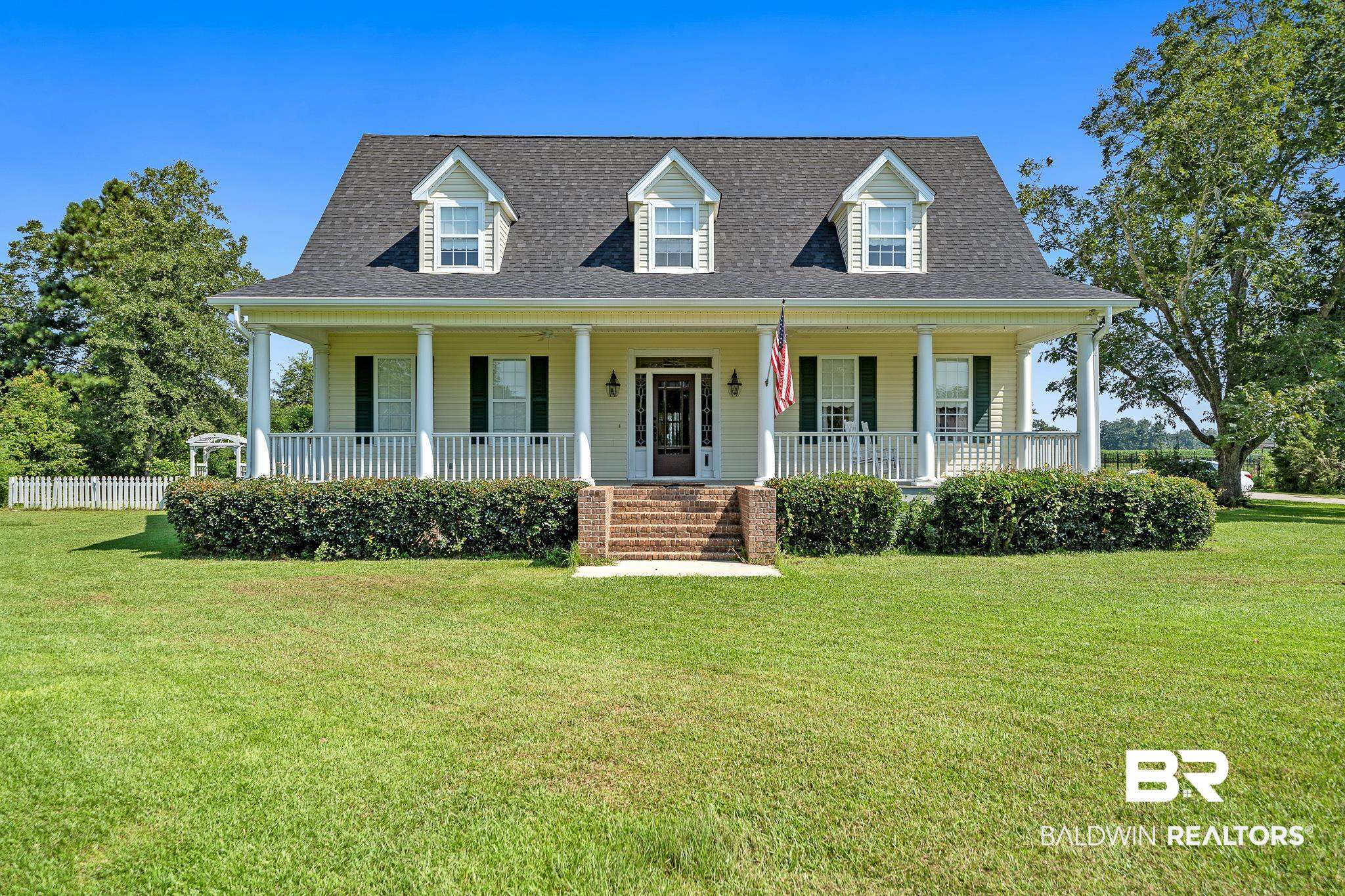 10097 Grove Drive Fairhope, AL 36532 - Photo 1 of 45