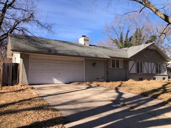 $189,900 | 831 Morningview Street, Derby, KS 67037