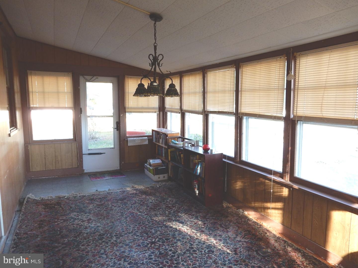 1883 St Augustine Road Middletown, DE 19709 - Photo 8 of 25 Sun Room