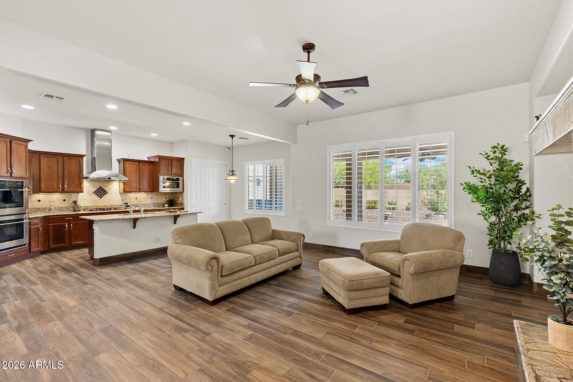 5521 West Parsons Road Phoenix, AZ 85083 - Photo 2 of 54 2