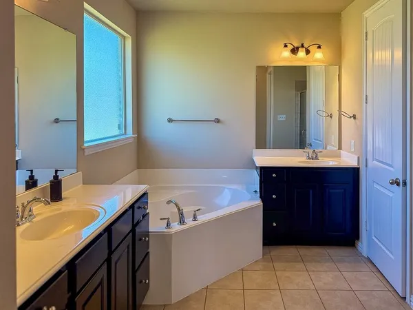 $3,750 | 288 Benwick Drive, Sunnyvale, TX 75182