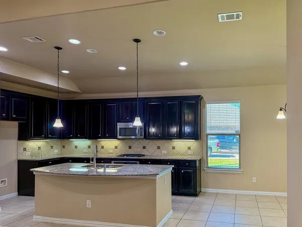 $3,750 | 288 Benwick Drive, Sunnyvale, TX 75182
