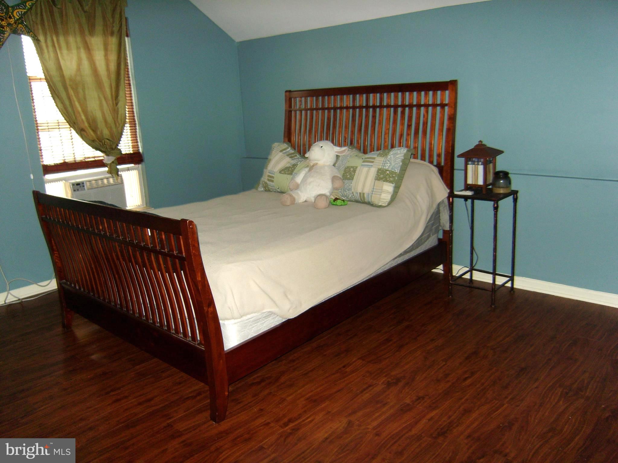 20 Country Road Perkasie, PA 18944 - Photo 18 of 19 4TH BEDROOM