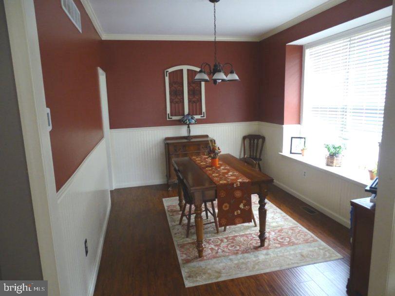20 Country Road Perkasie, PA 18944 - Photo 9 of 19 Dining Room