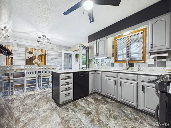 $335,000 | 193 Meadow Drive, Bethalto, IL 62010