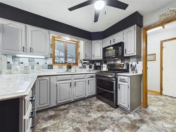 $335,000 | 193 Meadow Drive, Bethalto, IL 62010