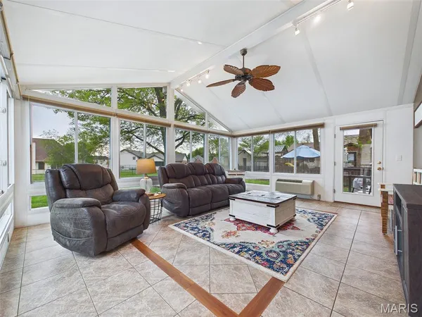 $335,000 | 193 Meadow Drive, Bethalto, IL 62010