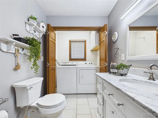 $335,000 | 193 Meadow Drive, Bethalto, IL 62010