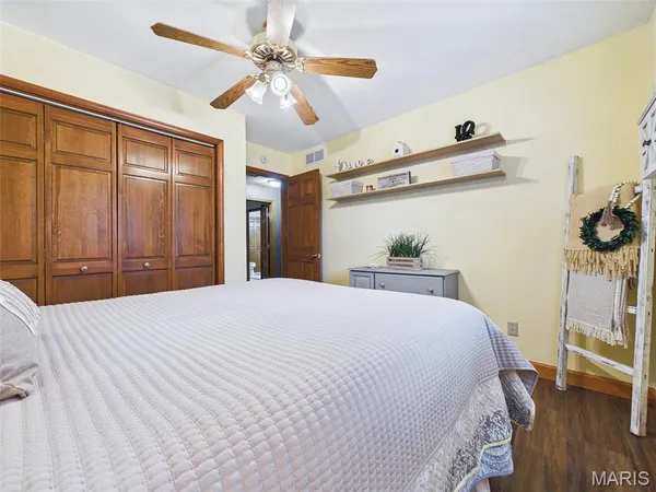 $335,000 | 193 Meadow Drive, Bethalto, IL 62010