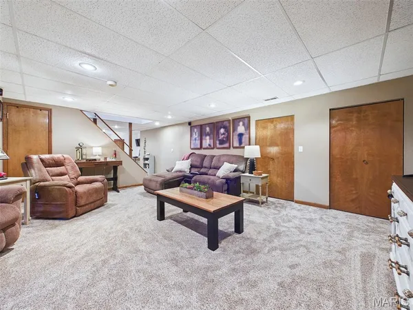 $335,000 | 193 Meadow Drive, Bethalto, IL 62010