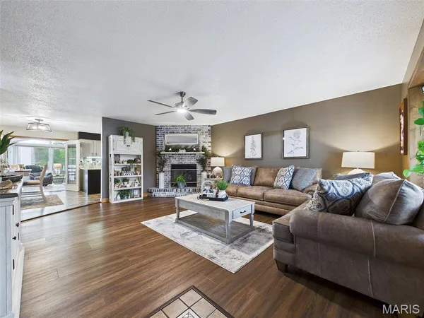 $335,000 | 193 Meadow Drive, Bethalto, IL 62010