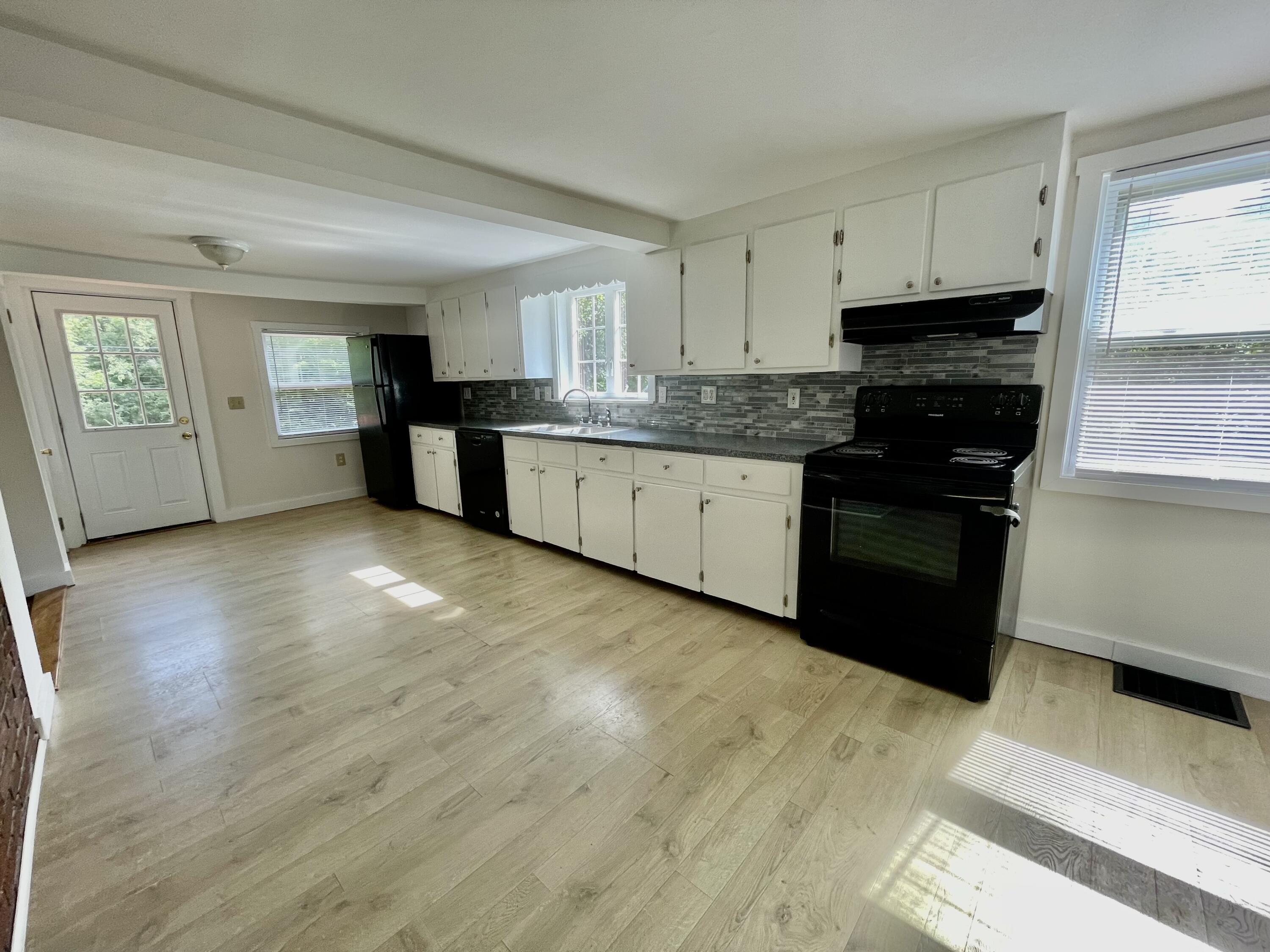 23 Oak Hill Road Orrington, ME 04474 - Photo 16 of 34 IMG_3732