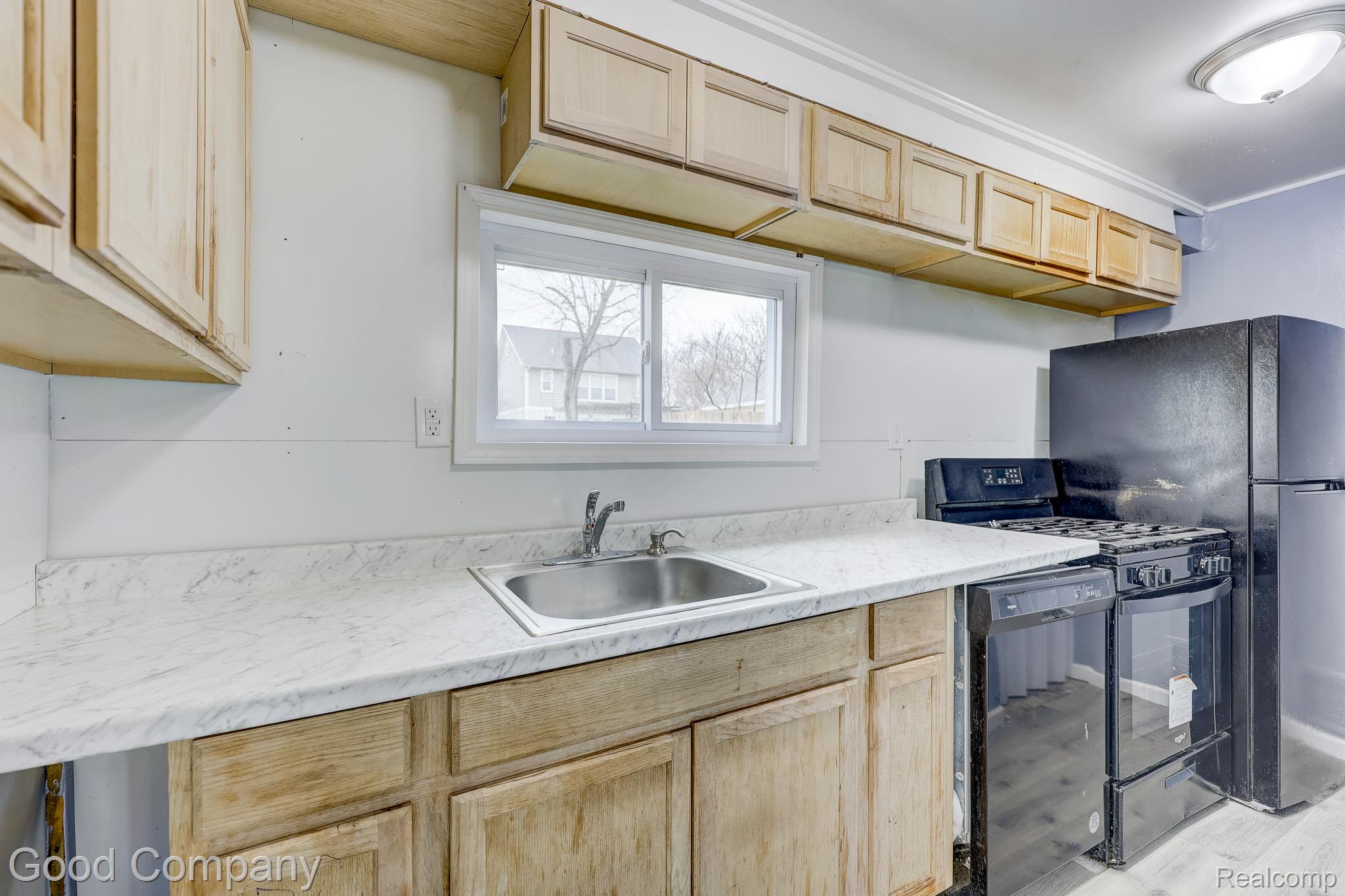 1377 Dorothea Road Berkley, MI 48072 - Photo 8 of 36 1377 Dorothea Rd.-8.jpg