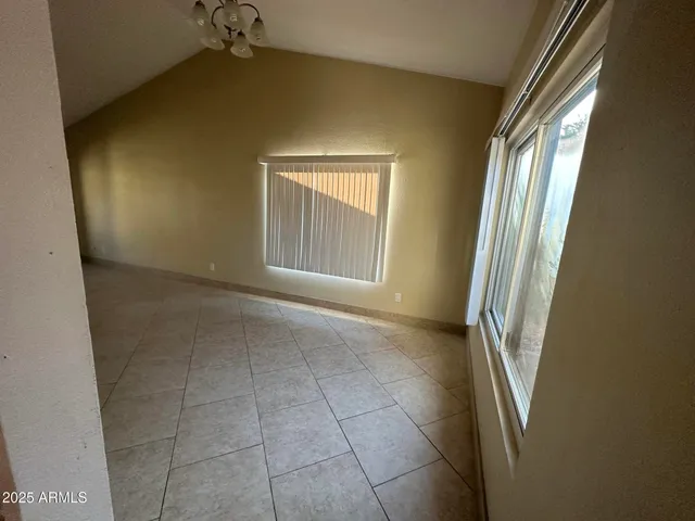 $2,000 | 4934 West Grovers Avenue, Glendale, AZ 85308