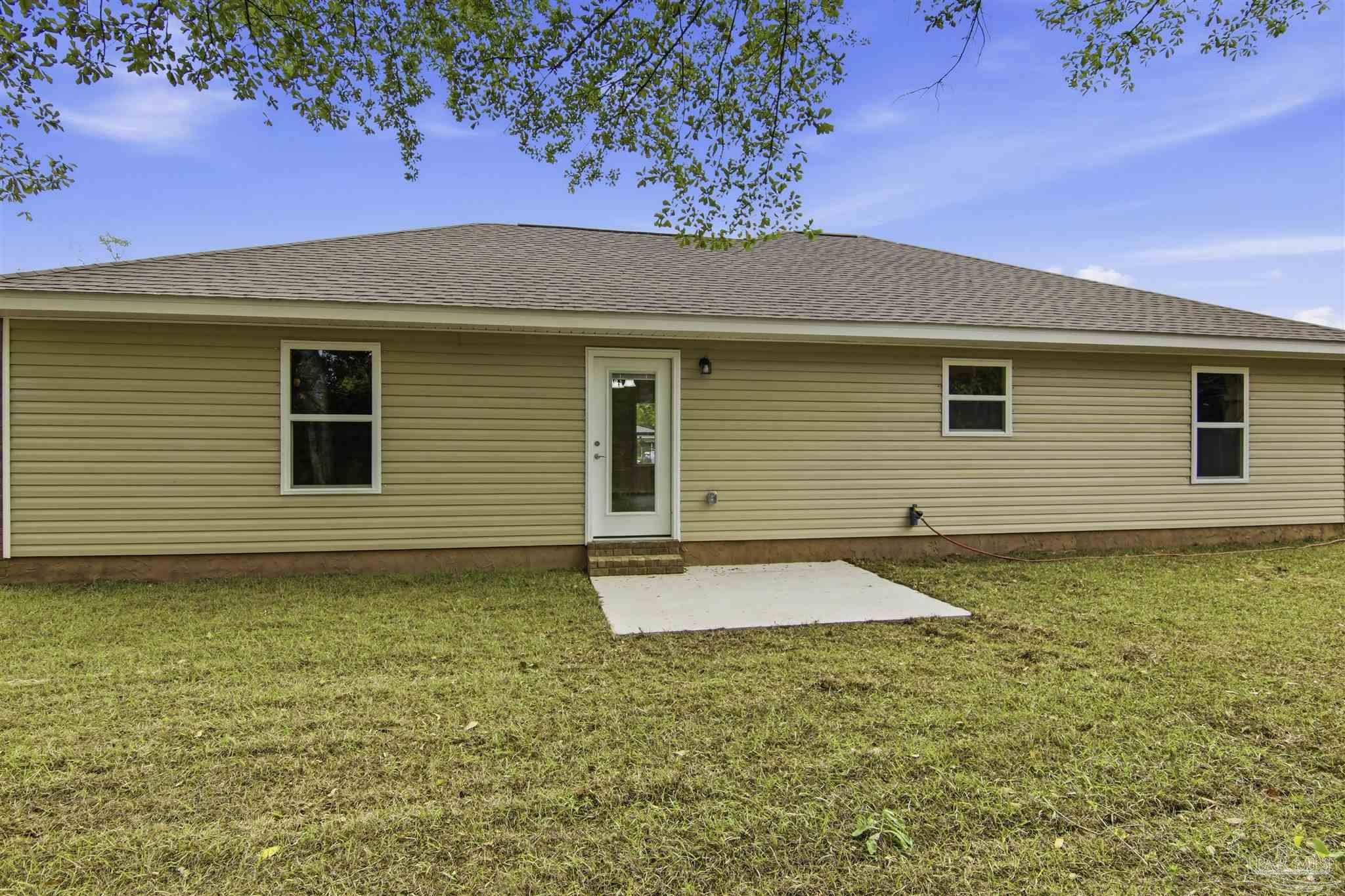 4208 Eleanor Street Pace, FL 32571 - Photo 32 of 39