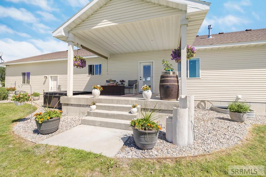 3552 East 630 North Menan, ID 83434 - Photo 53 of 69