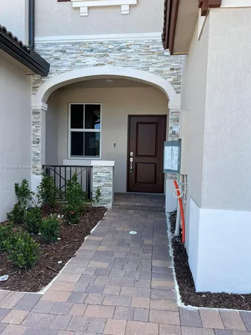 $500,000 | 12663 Northwest 24th Avenue, Unit 12663, Miami, FL 33147