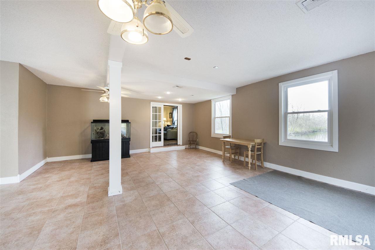 3900 Sheridan Road Pekin, IL 61554 - Photo 13 of 36 Gallery Image 13