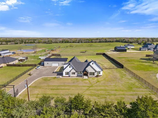 $784,999 | 4933 County Road 2208, Greenville, TX 75402