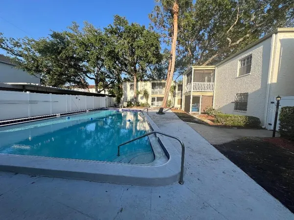 $1,400 | 4611 West North B Street, Unit 125, Tampa, FL 33609