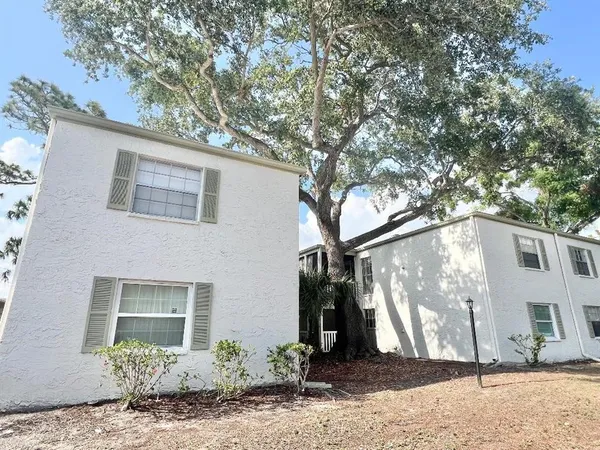 $1,400 | 4611 West North B Street, Unit 125, Tampa, FL 33609