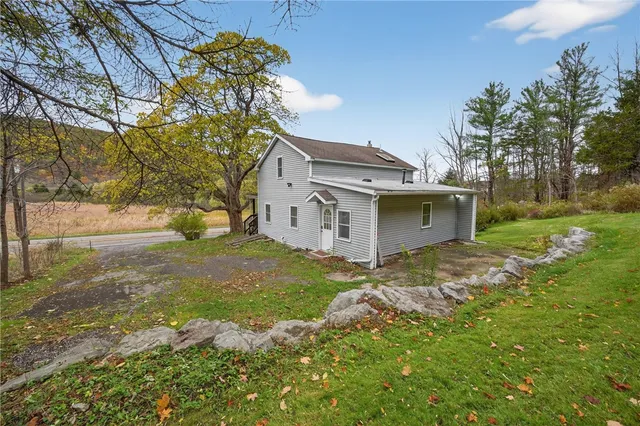 $174,999 | 4967 Highway 64, Bristol, NY 14424