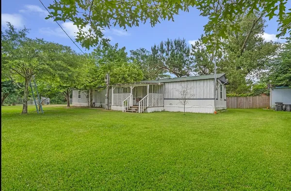 $237,499 | 1305 North Blair Avenue, Cleveland, TX 77327