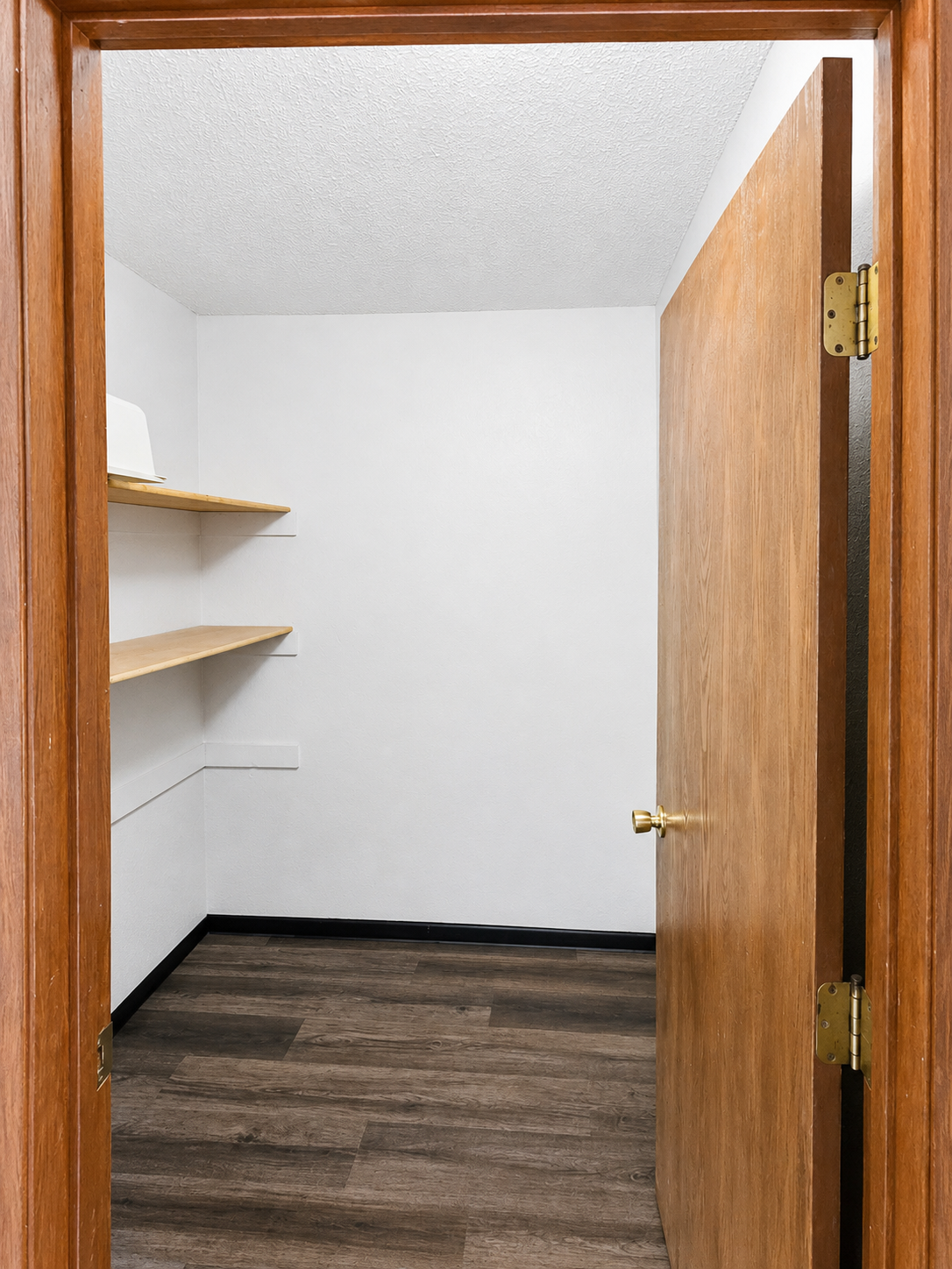 222 6th Street Southwest, Unit 2 Madelia, MN 56062 - Photo 9 of 9