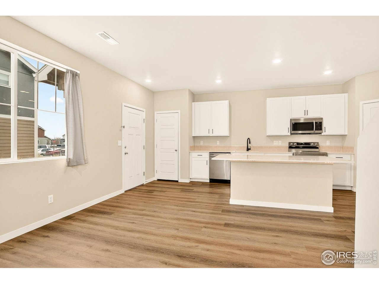 307 Penguin Street Johnstown, CO 80534 - Photo 12 of 34