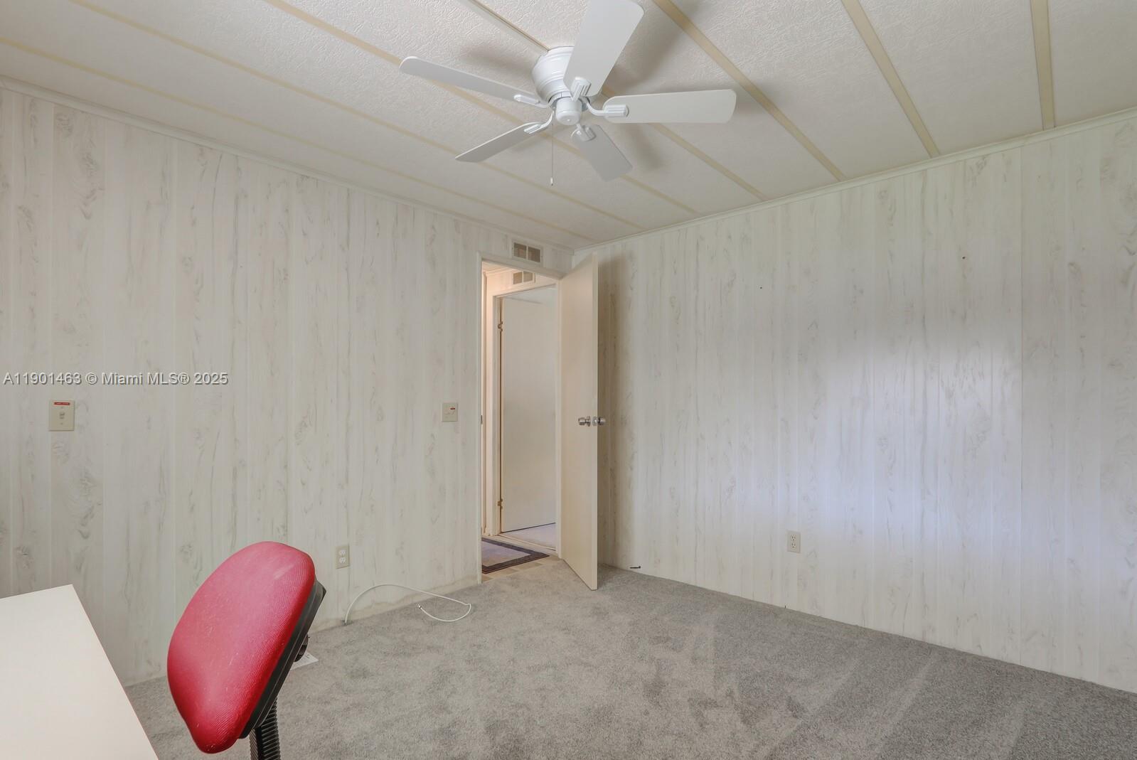 8191 Southeast Homestead Avenue, Unit 8191 Hobe Sound, FL 33455 - Photo 26 of 38 wooden floor in a room