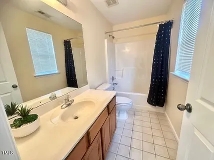 $1,750 | 9713 Blackwell Drive, Raleigh, NC 27617