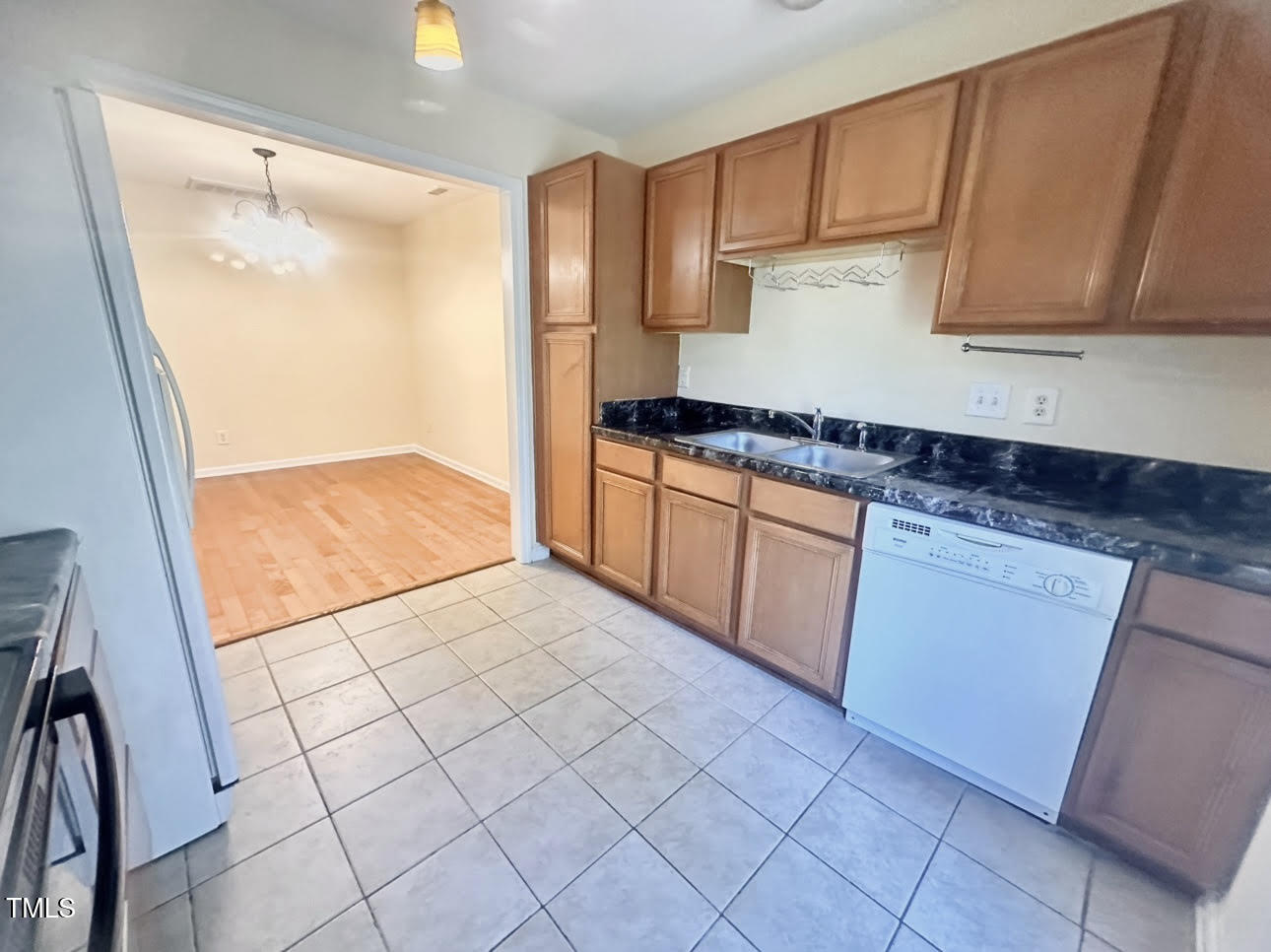 9713 Blackwell Drive Raleigh, NC 27617 - Photo 7 of 24 9713 Blackwell 7