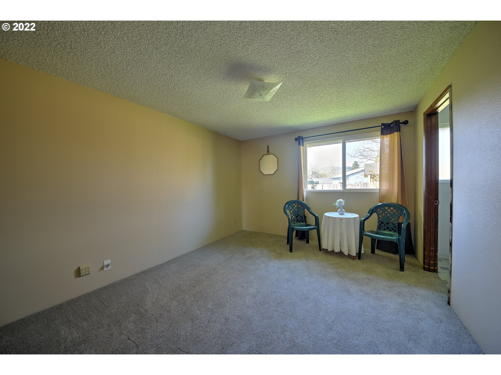 212 72nd Street Springfield, OR 97478 - Photo 13 of 21 a living room with furniture and a window