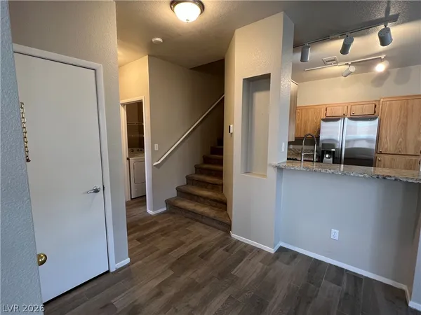 $1,775 | 251 South Green Valley Parkway, Unit 1214, Henderson, NV 89012