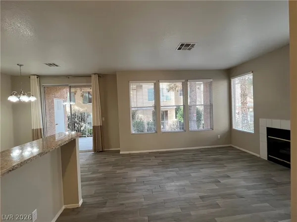 $1,775 | 251 South Green Valley Parkway, Unit 1214, Henderson, NV 89012