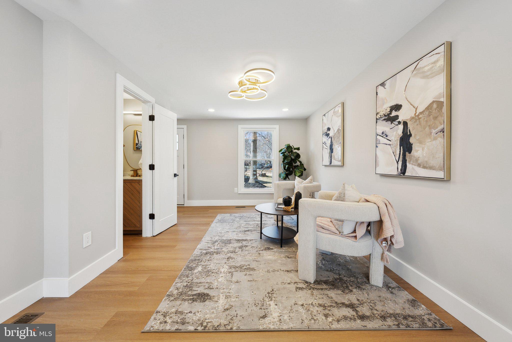 9900 Manet Road Burke, VA 22015 - Photo 12 of 51 Gallery Image 12