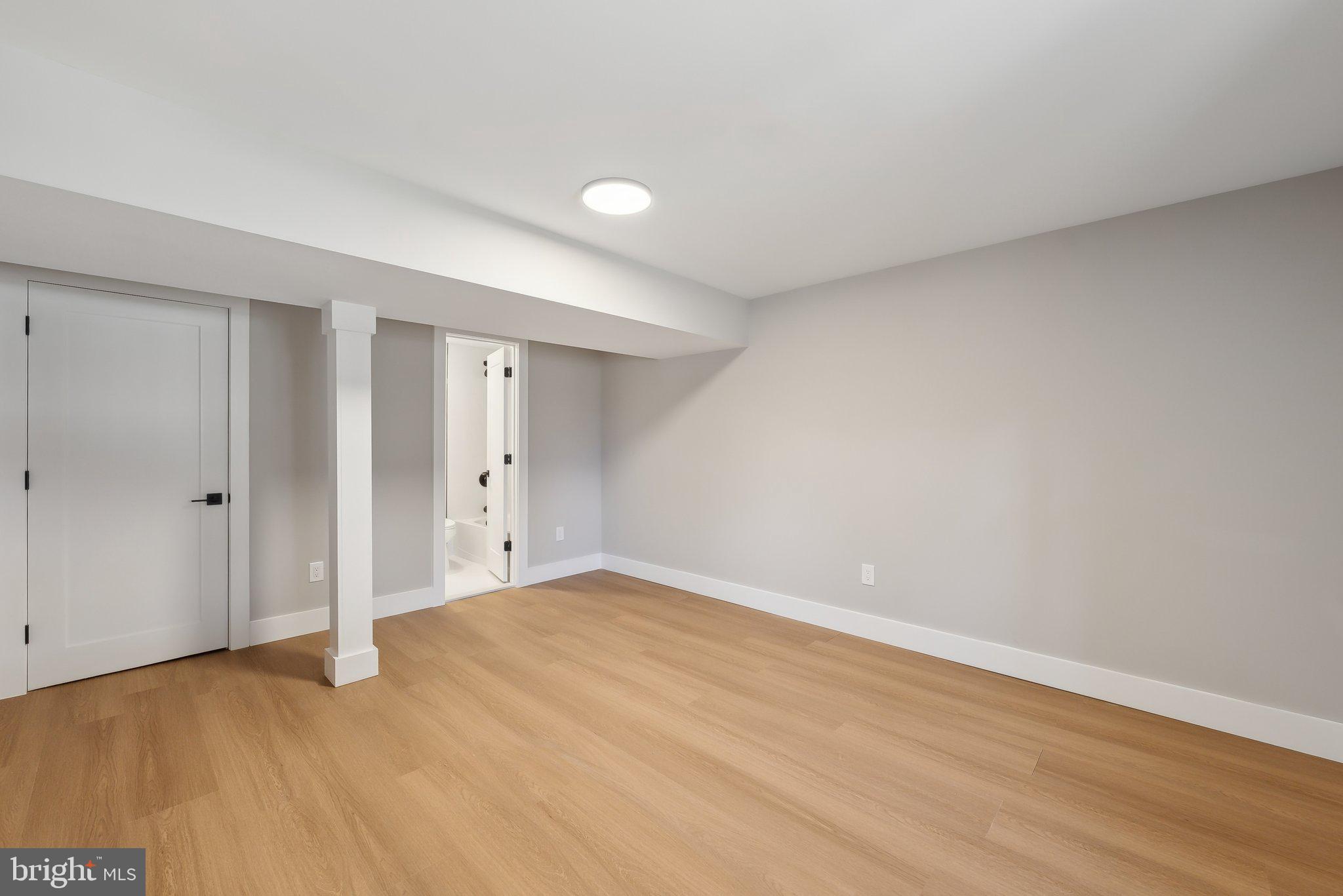 9900 Manet Road Burke, VA 22015 - Photo 49 of 51 Gallery Image 49
