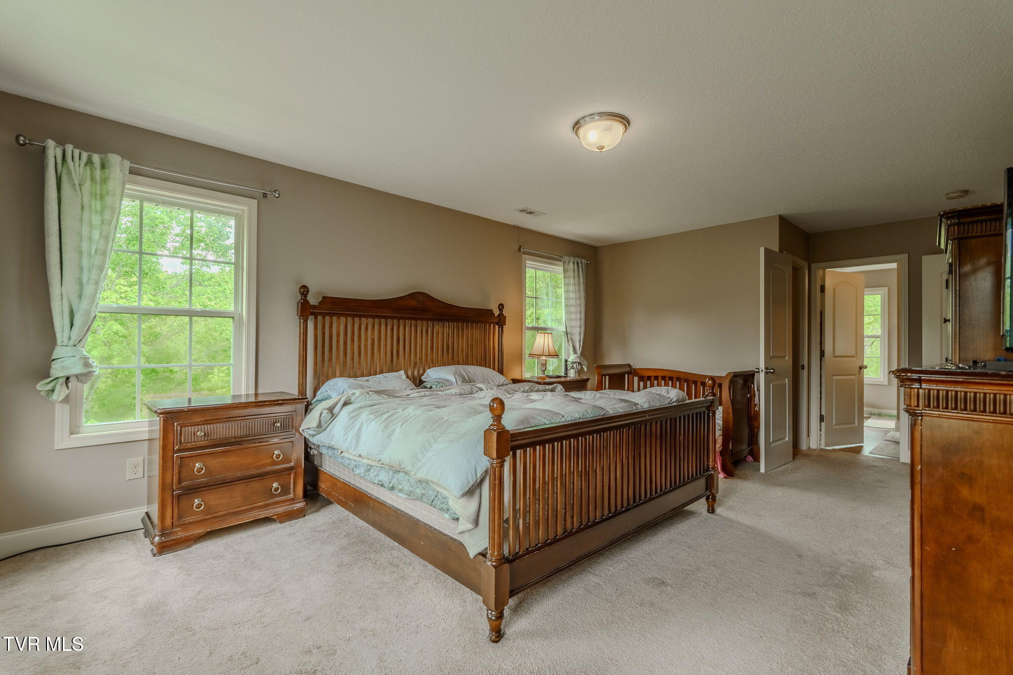 2898 Watauga Road Johnson City, TN 37601 - Photo 26 of 45 15-web-or-mls-_DSC4039-HDR