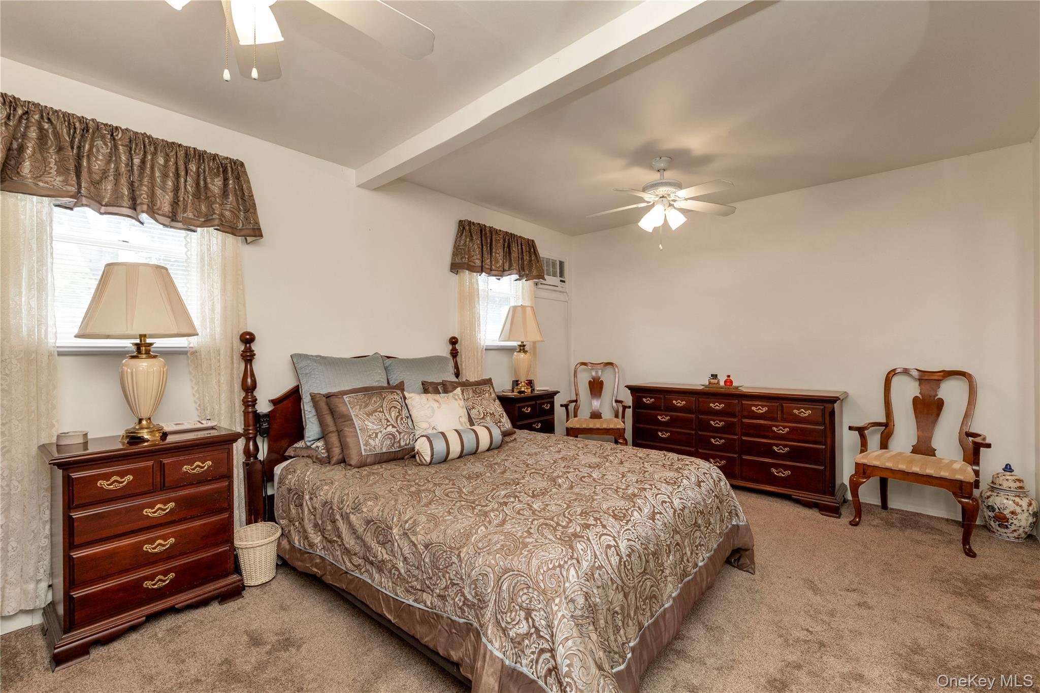 369 Maple Avenue East Meadow, NY 11554 - Photo 11 of 20