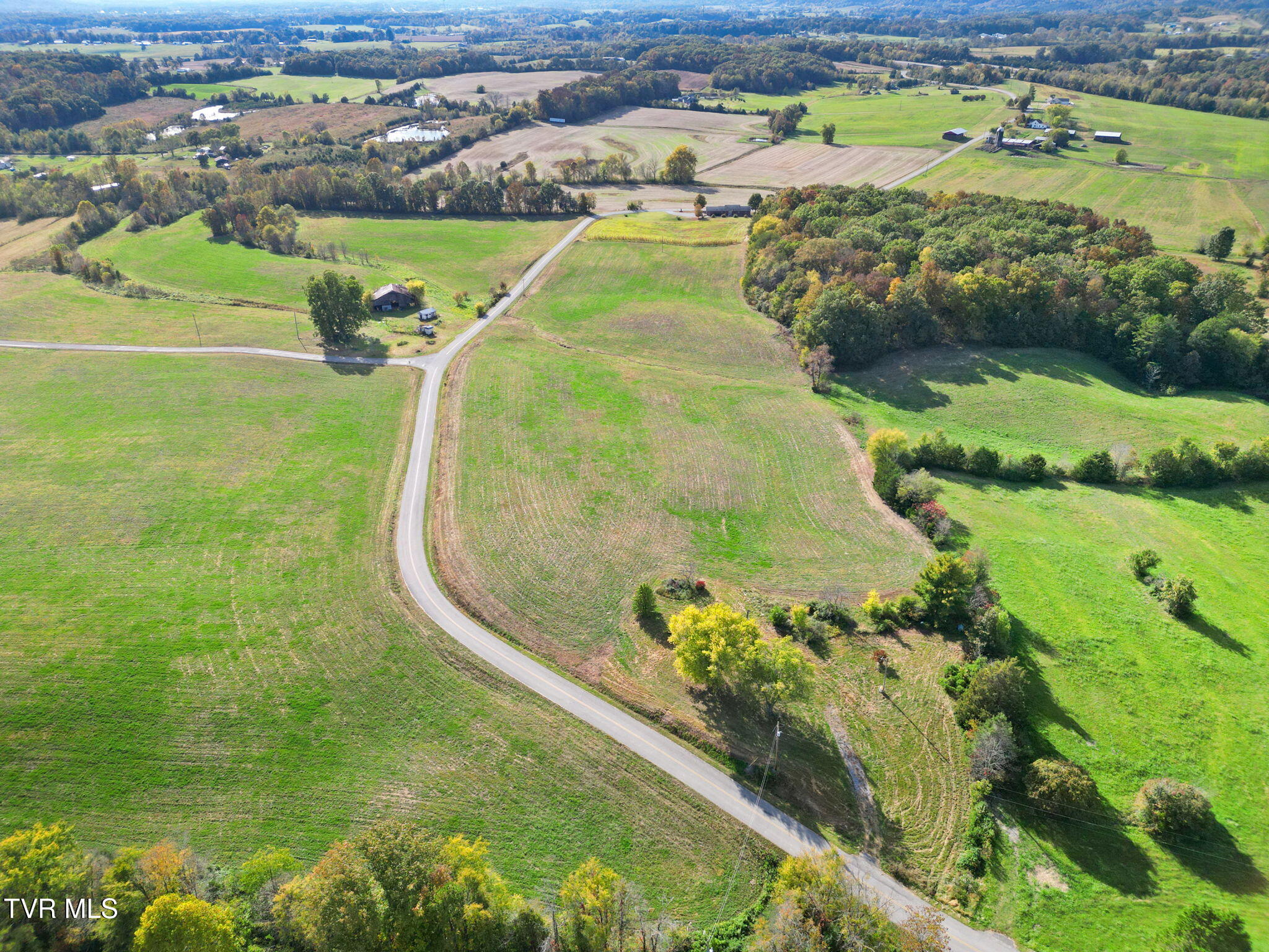 Lot 17 Kenneytown Road Greeneville, TN 37745 - Photo 8 of 12 10-web-or-mls-DJI_0502 - Copy - Copy