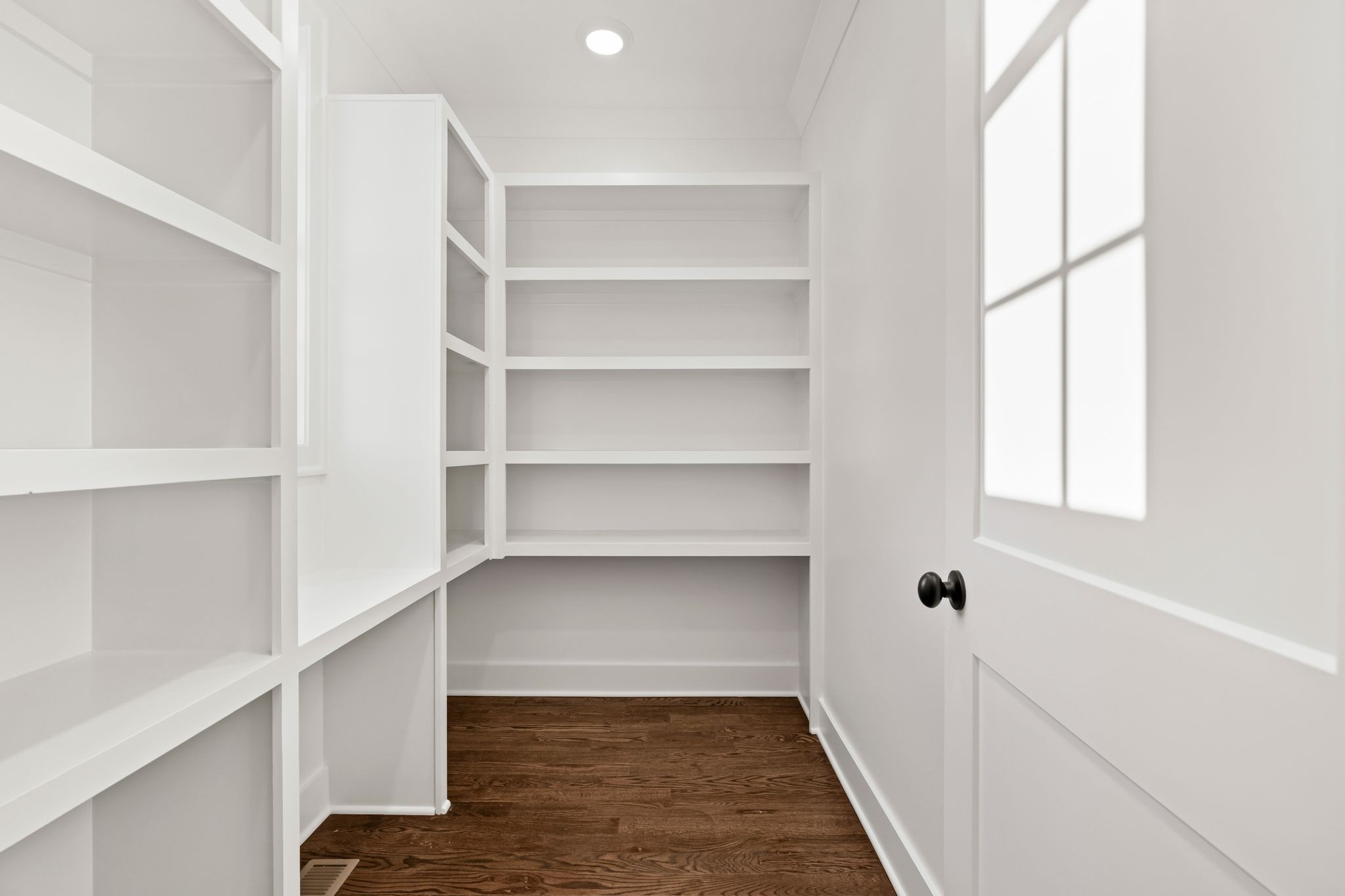 307 Oak Street Lebanon, TN 37087 - Photo 22 of 46 a view of a room with shelf with cabinet