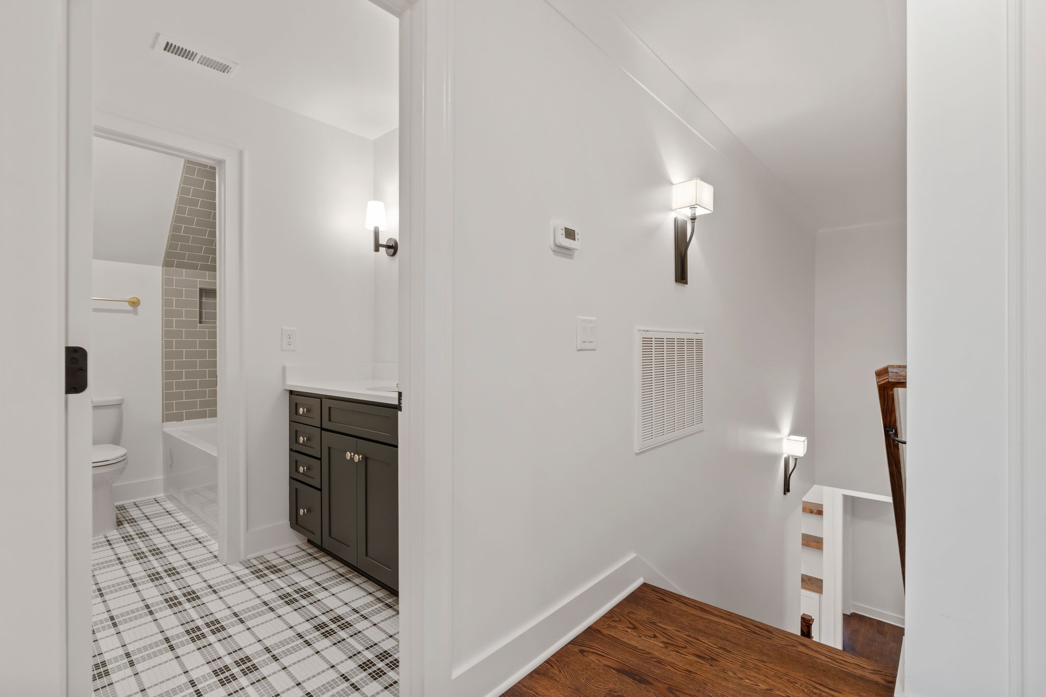 307 Oak Street Lebanon, TN 37087 - Photo 41 of 46 a view of bathroom