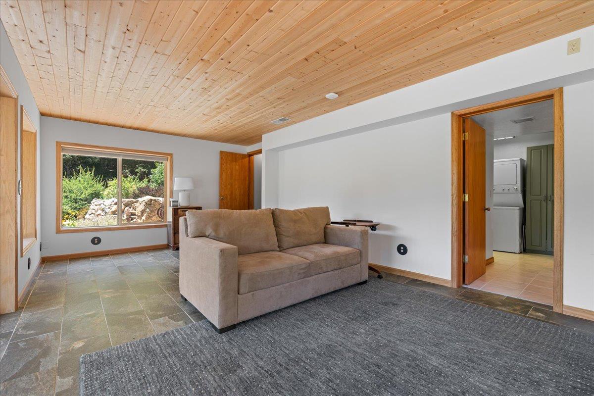 200 Craycroft Ridge Road Downieville, CA 95936 - Photo 18 of 34 a living room with furniture and a window