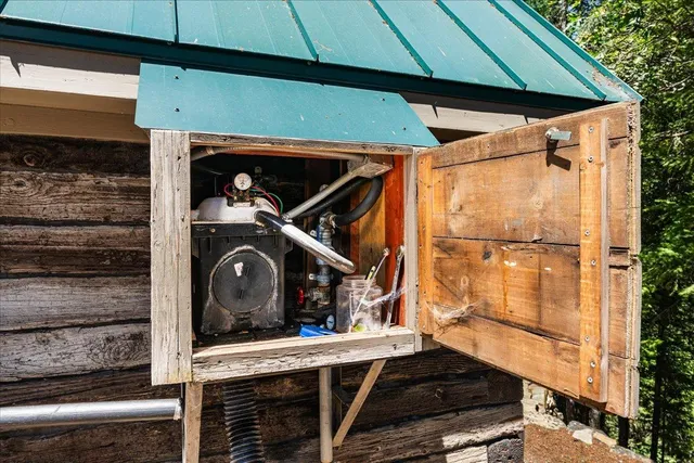 a view of a outdoor space