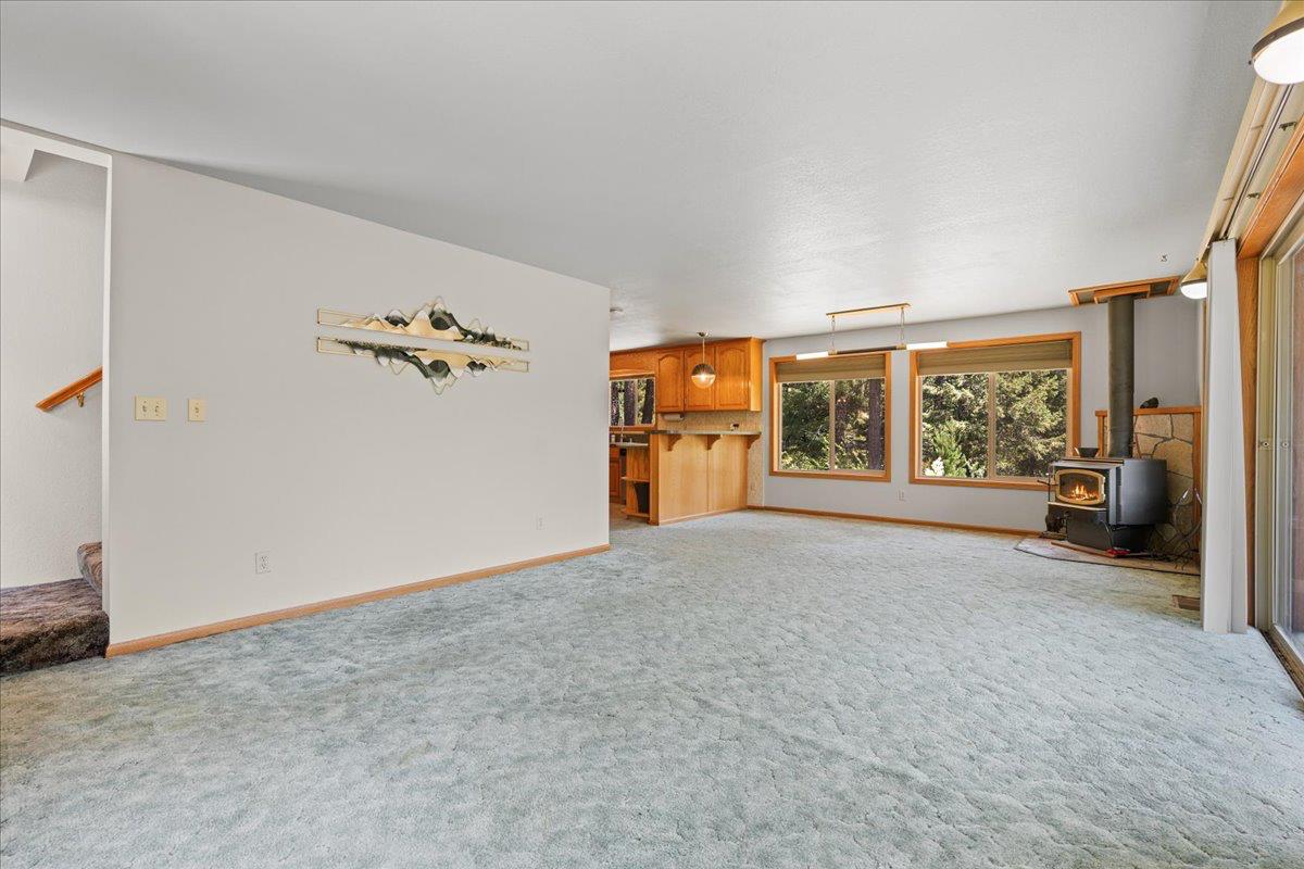 200 Craycroft Ridge Road Downieville, CA 95936 - Photo 7 of 39 a view of an empty room with a window and storage