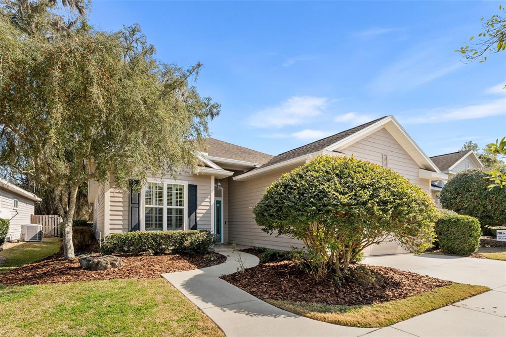3737 Southwest 74th Drive Gainesville, FL 32608 - Photo 2 of 34